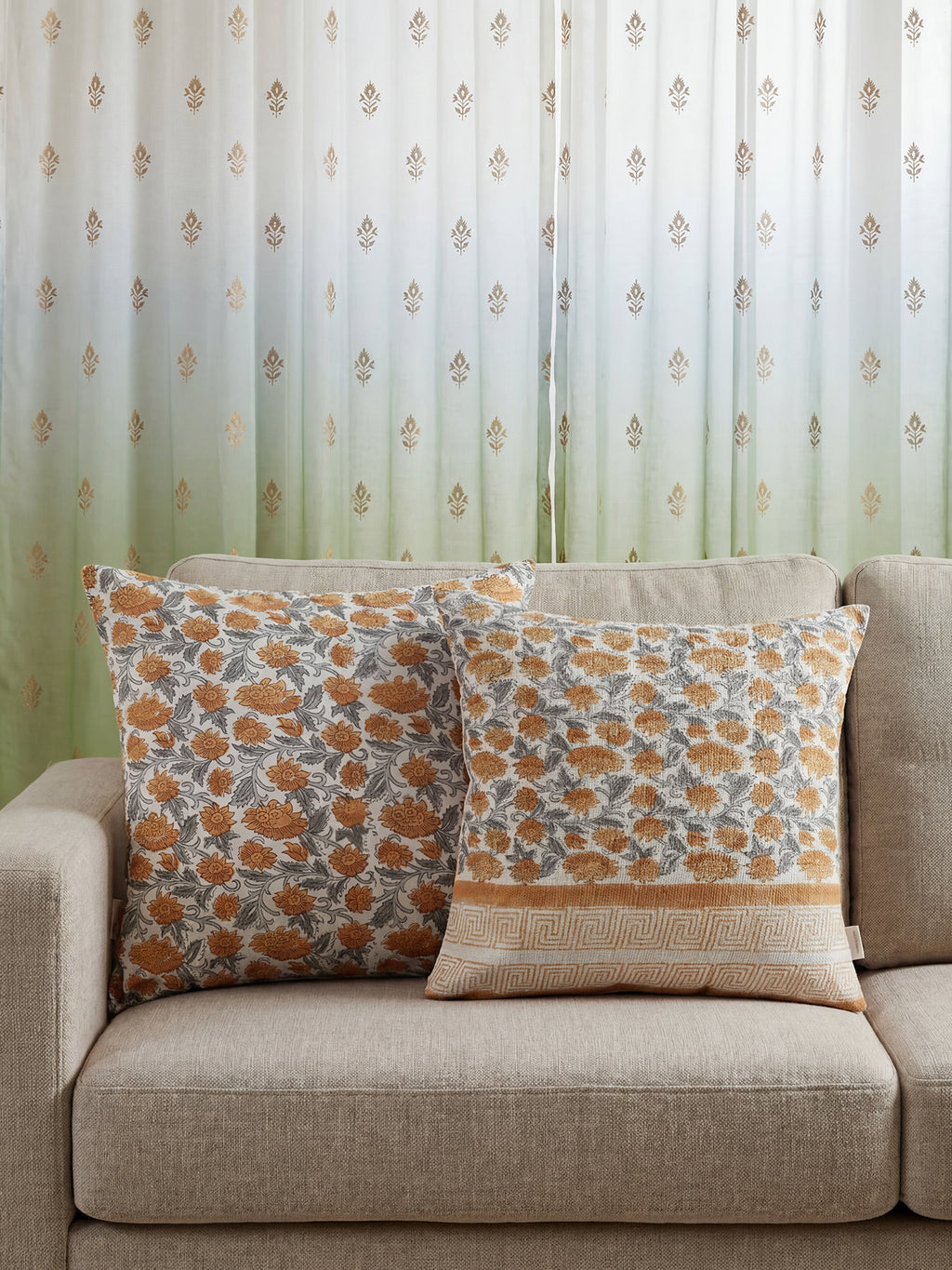 Surajmukhi Baghl Cushion