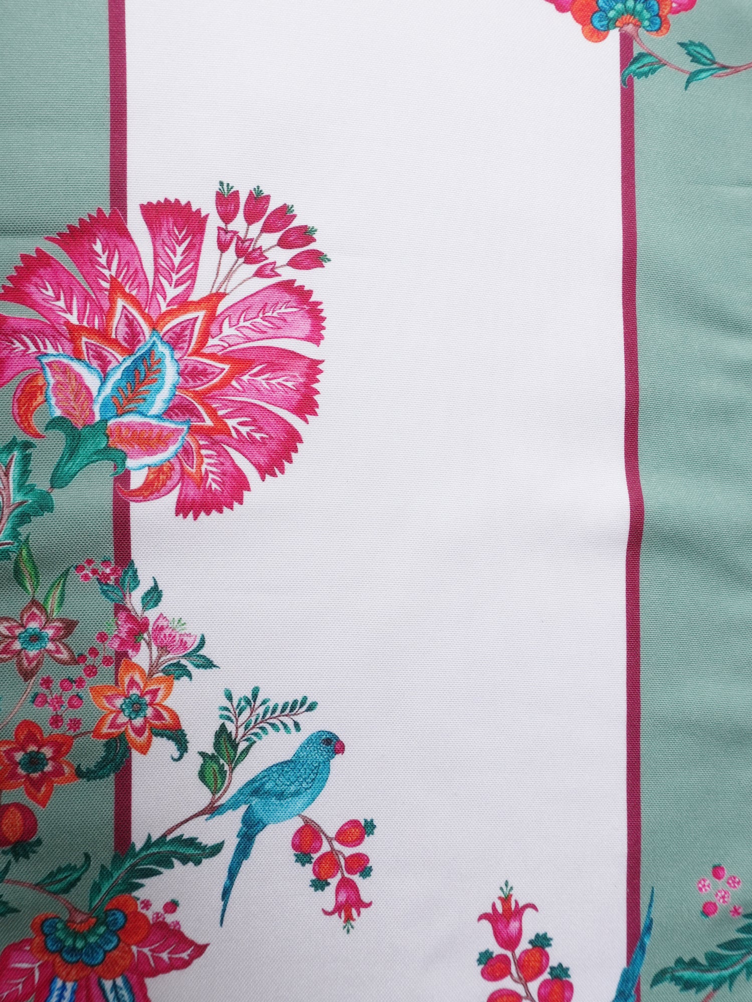 Mera Angana Chidiya Table Runner